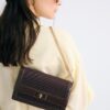 Kontrastfärgad crossbody-väska i canvas