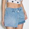Korslagd jeanskort