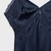 Kort asymmetrisk satinklänning Kort asymmetrisk satinklänning