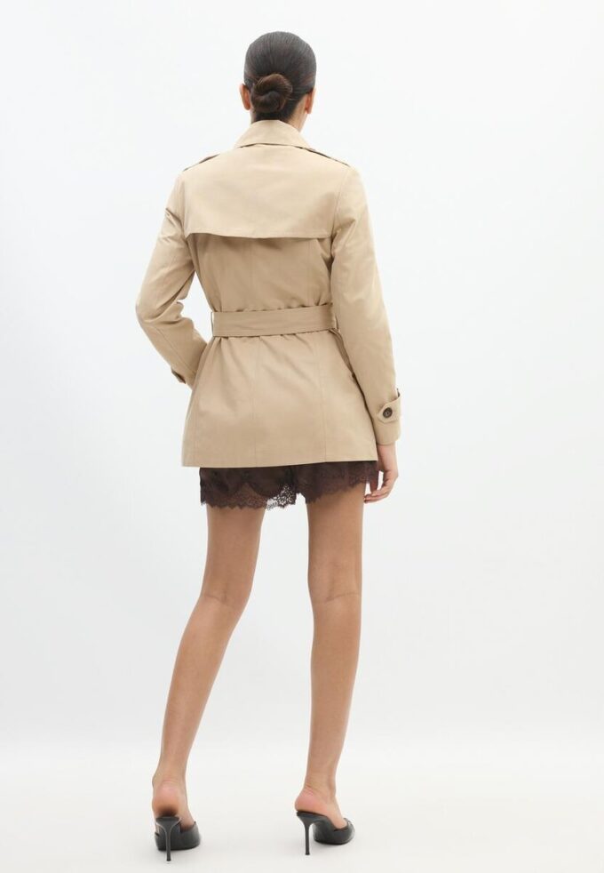 Kort basic trenchcoat Kort basic trenchcoat