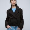 Kort dubbelknäppt trenchcoat Kort dubbelknäppt trenchcoat