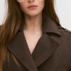 Kort dubbelknäppt trenchcoat Kort dubbelknäppt trenchcoat
