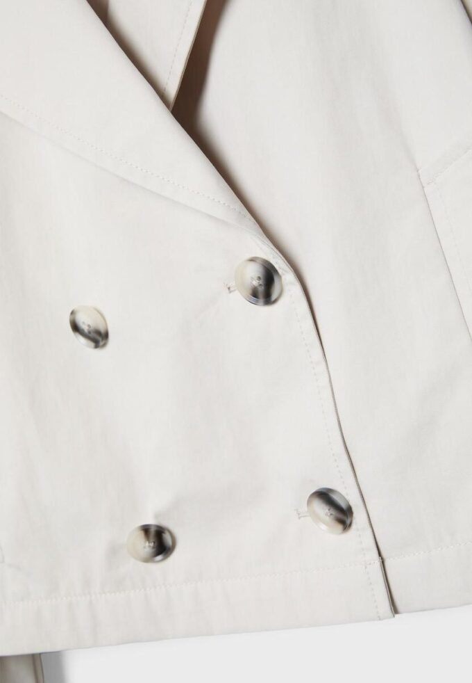 Kort dubbelknäppt trenchcoat