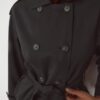 Kort, flödande trenchcoat med bälte Kort, flödande trenchcoat med bälte