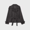 Kort, flödande trenchcoat med bälte Kort, flödande trenchcoat med bälte