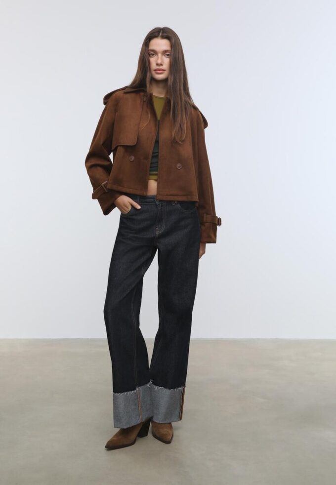Kort trenchcoat i imitationsmocka Kort trenchcoat i imitationsmocka