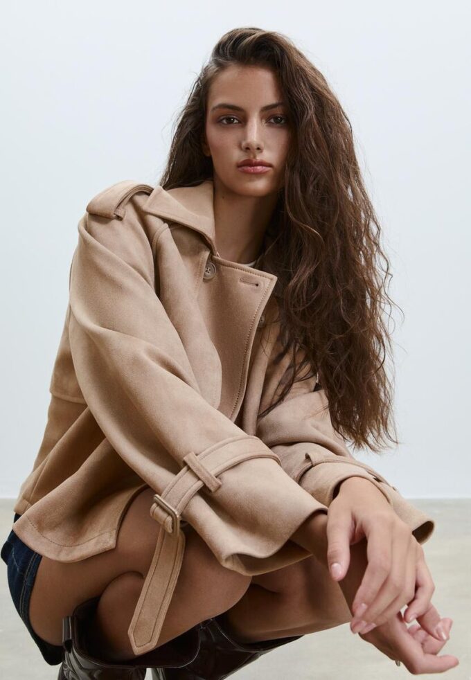 Kort trenchcoat i imitationsmocka