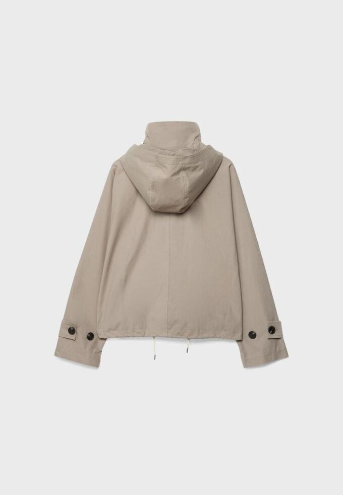 Kort trenchcoat med puffärmar och avtagbar huva