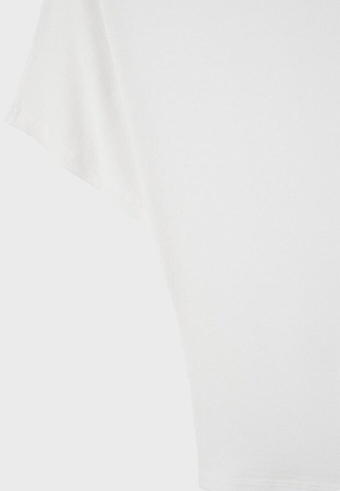 Kortärmad T-shirt med båthals