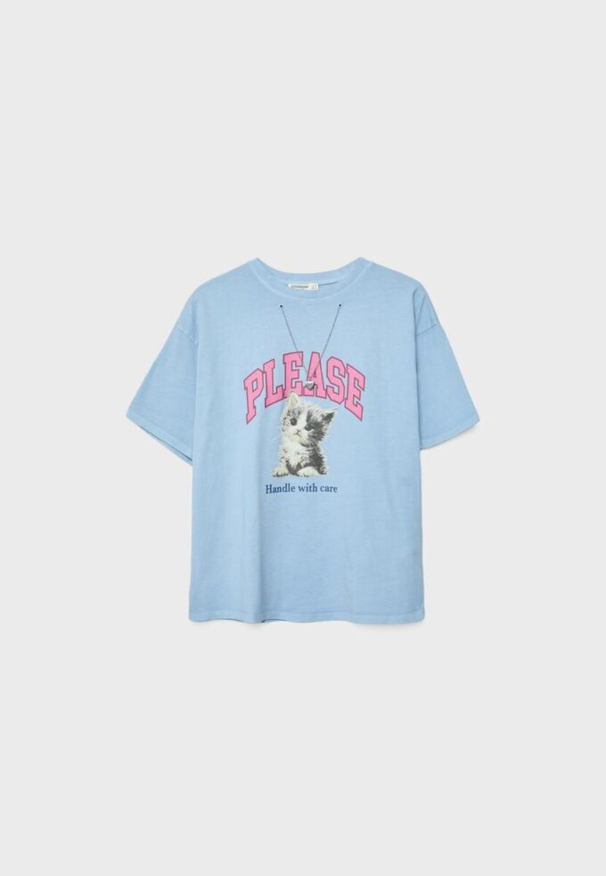Kortärmad T-shirt med tryck och applikation