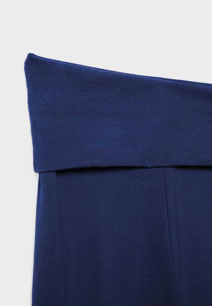 Leggings med utsvängda ben