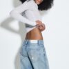 Lågmidjade jeans med Wide Leg och stjärndetalj Lågmidjade jeans med Wide Leg och stjärndetalj