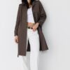 Lång enkelknäppt trenchcoat