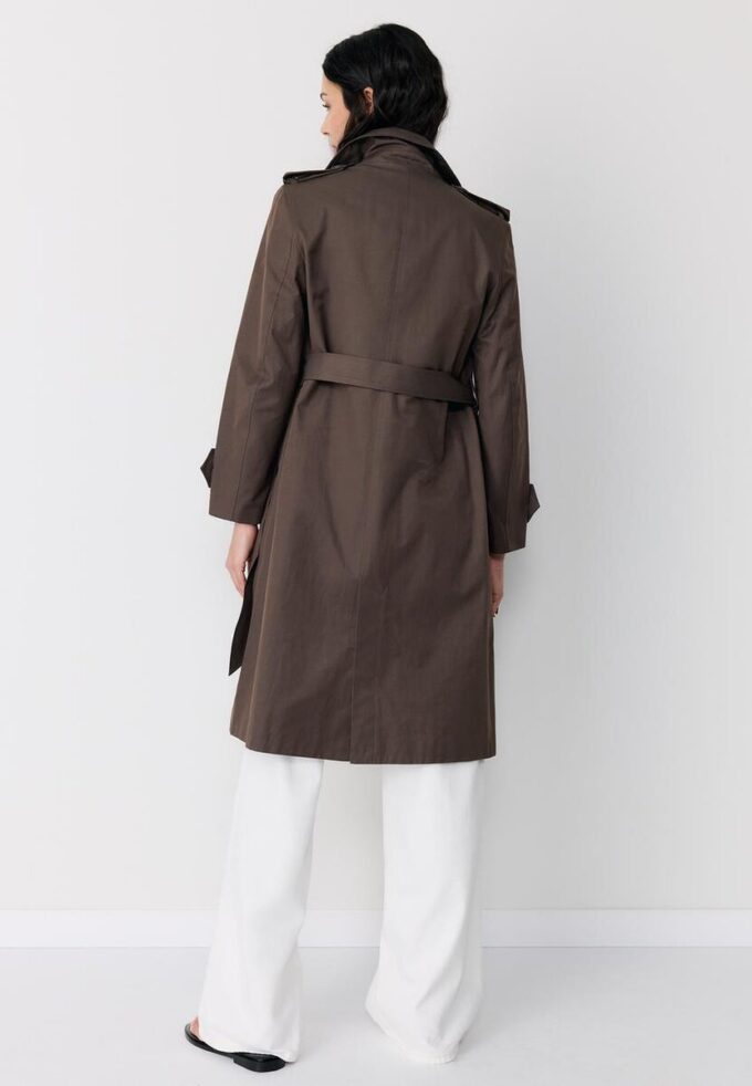 Lång enkelknäppt trenchcoat