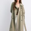 Lång, flödande trenchcoat Lång, flödande trenchcoat
