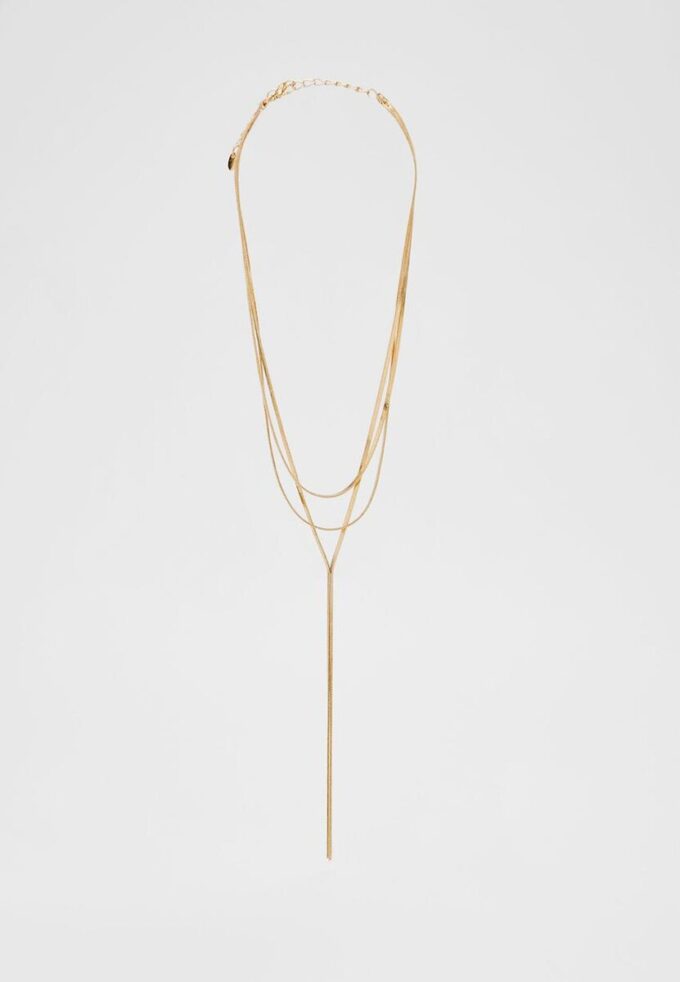 Långt halsband med flera kedjor