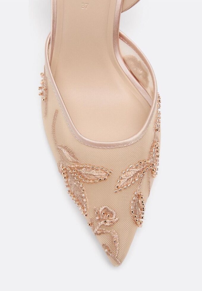 Mesh-skor med strass och klack