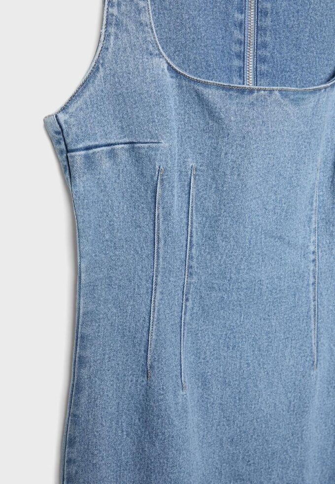 Midi-klänning i denim