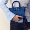 Mini-tote-väska med spänne