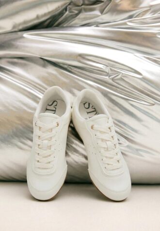 Mjuka sneakers med platt sula