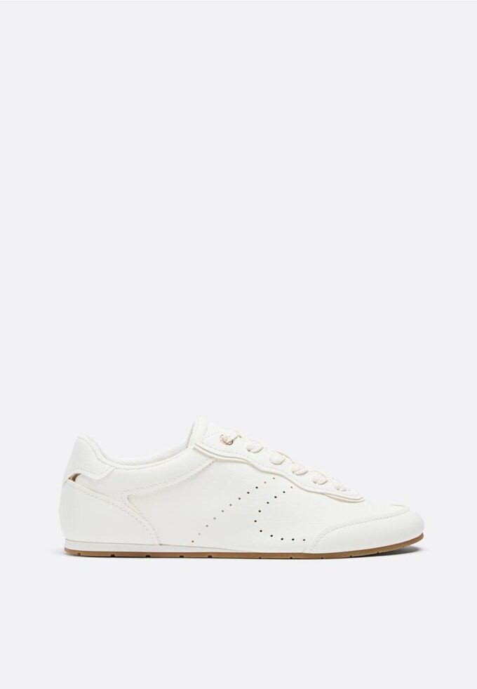 Mjuka sneakers med platt sula