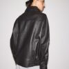 Oversize-jacka i imitationsskinn med revers