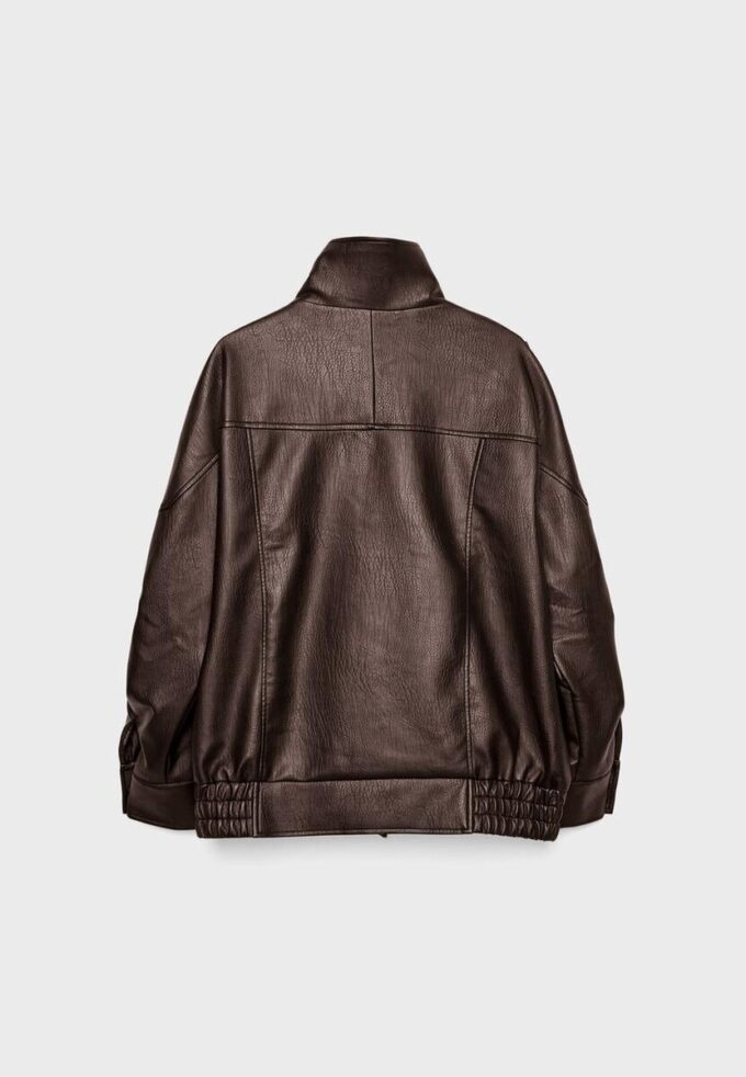 Oversize-jacka i imitationsskinn med revers