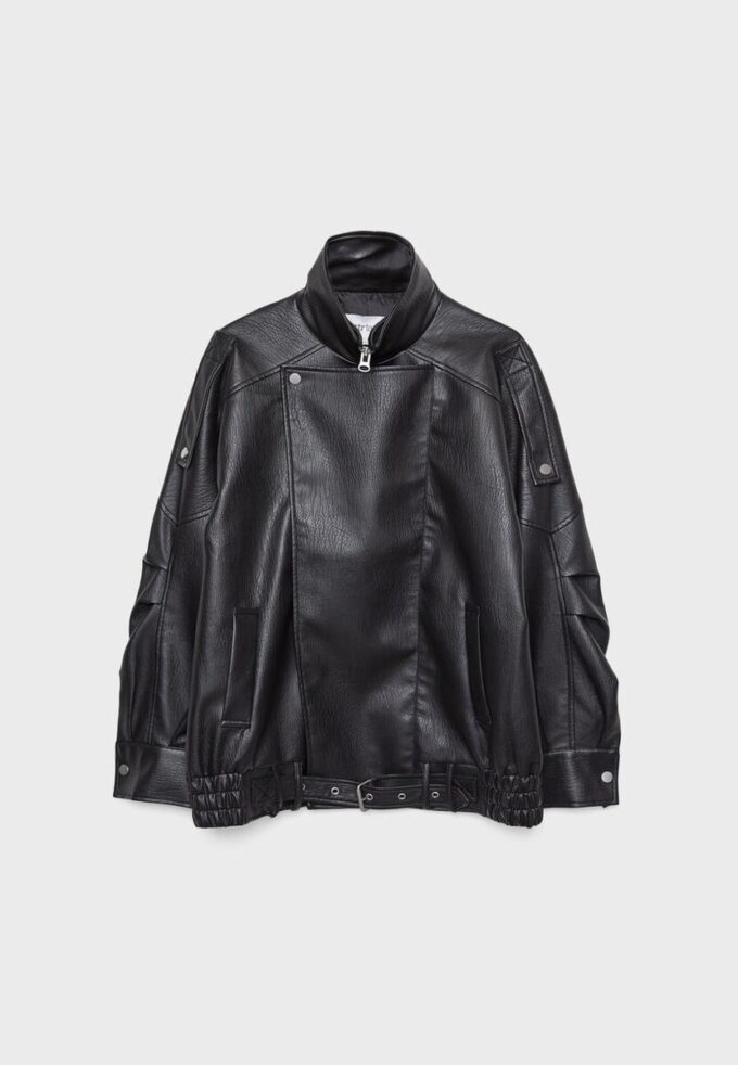 Oversize-jacka i imitationsskinn med revers