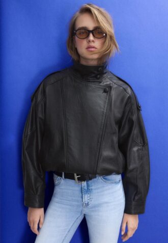 Oversize-jacka med flik i 100 % skinn