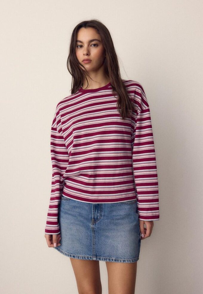 Oversize-T-shirt med långa ärmar och ränder