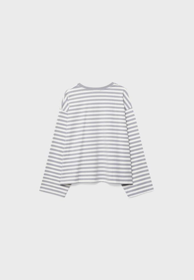 Oversize-T-shirt med långa ärmar och ränder