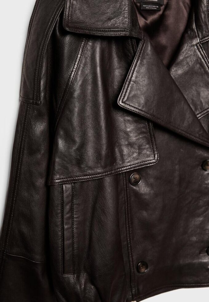 Oversize trenchcoat i 100 % skinn Oversize trenchcoat i 100 % skinn