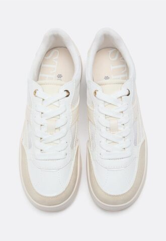 Platform-sneakers med genombrutna detaljer