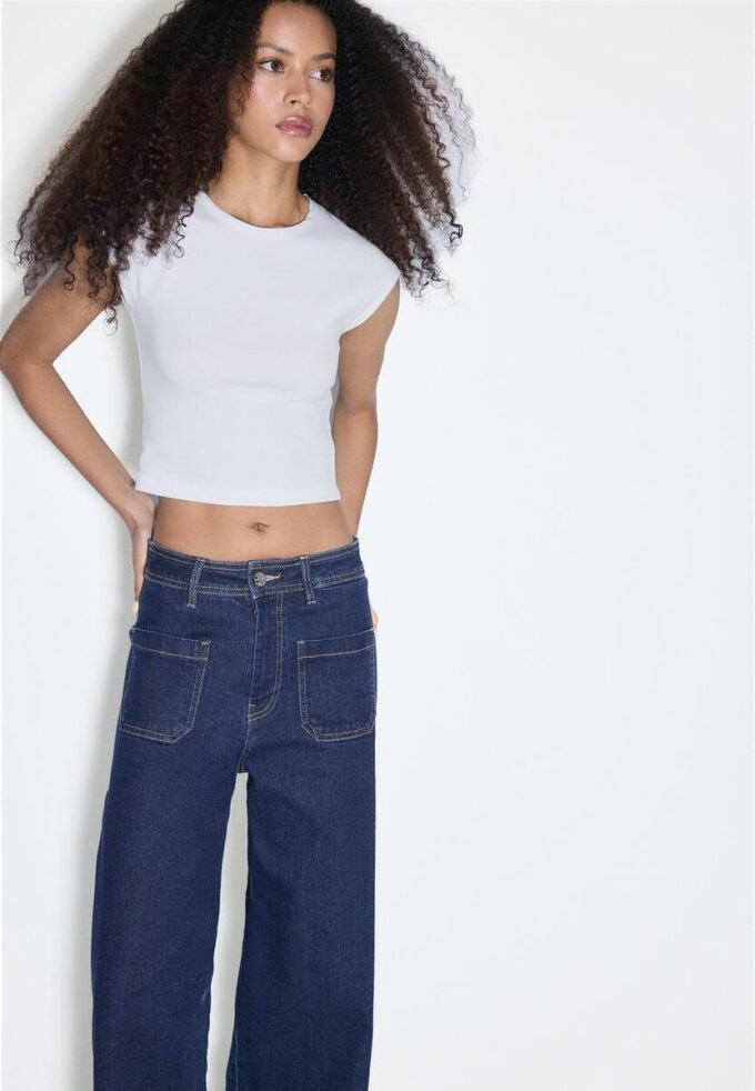 Raka jeans med fickor Raka jeans med fickor