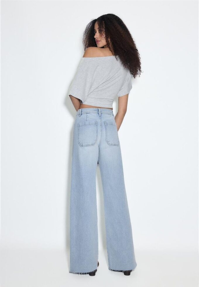 Raka jeans med fickor Raka jeans med fickor