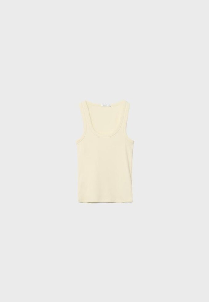 Ribbad T-shirt med racerback