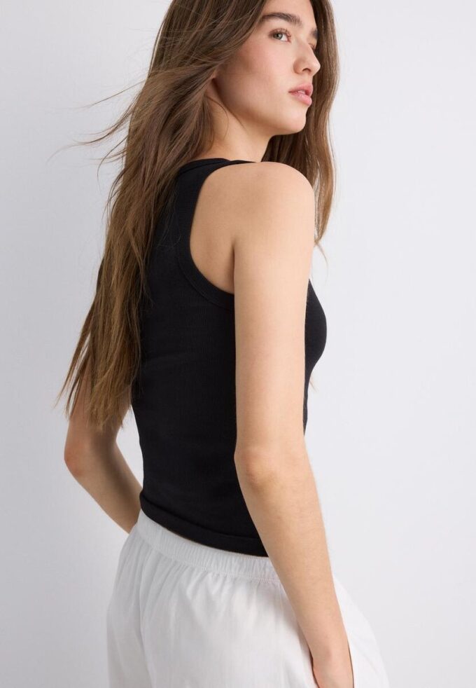 Ribbad T-shirt med racerback