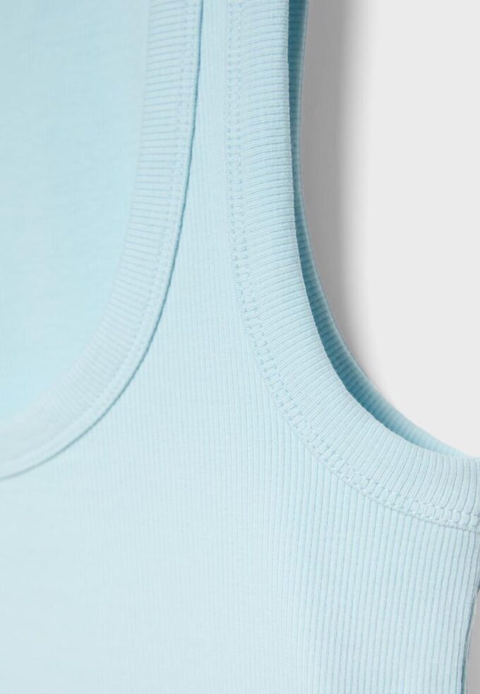 Ribbad T-shirt med racerback