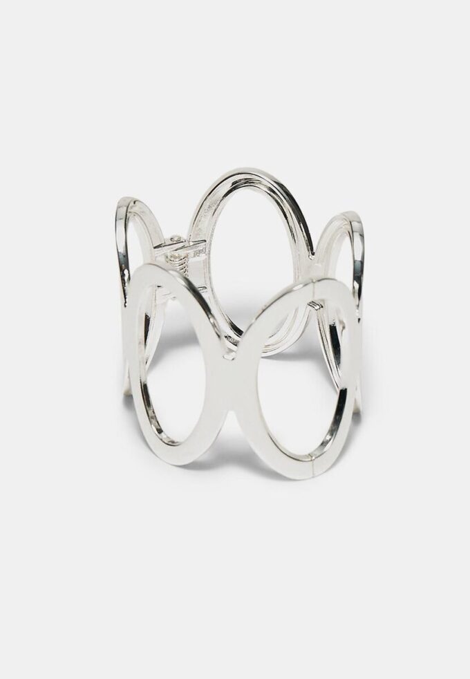 Rigid Circular armband