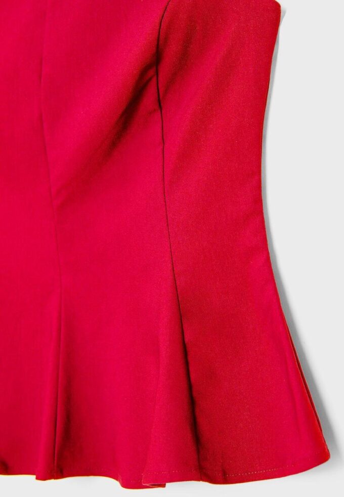 Ärmlös peplum-toppar