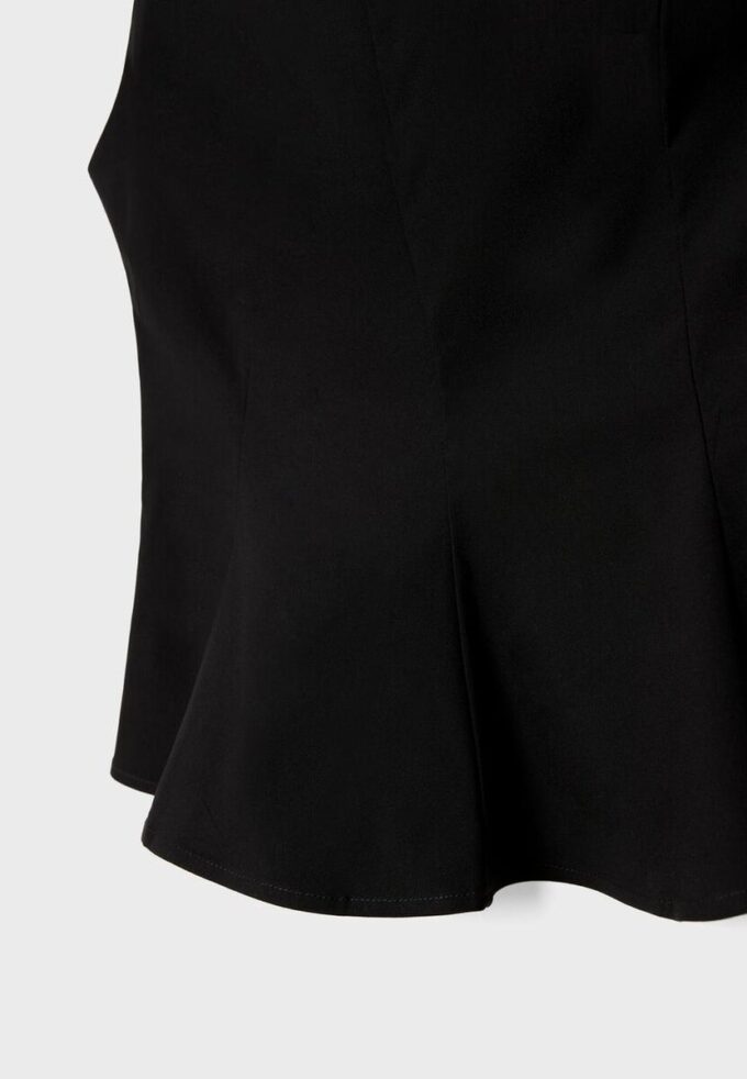 Ärmlös peplum-toppar