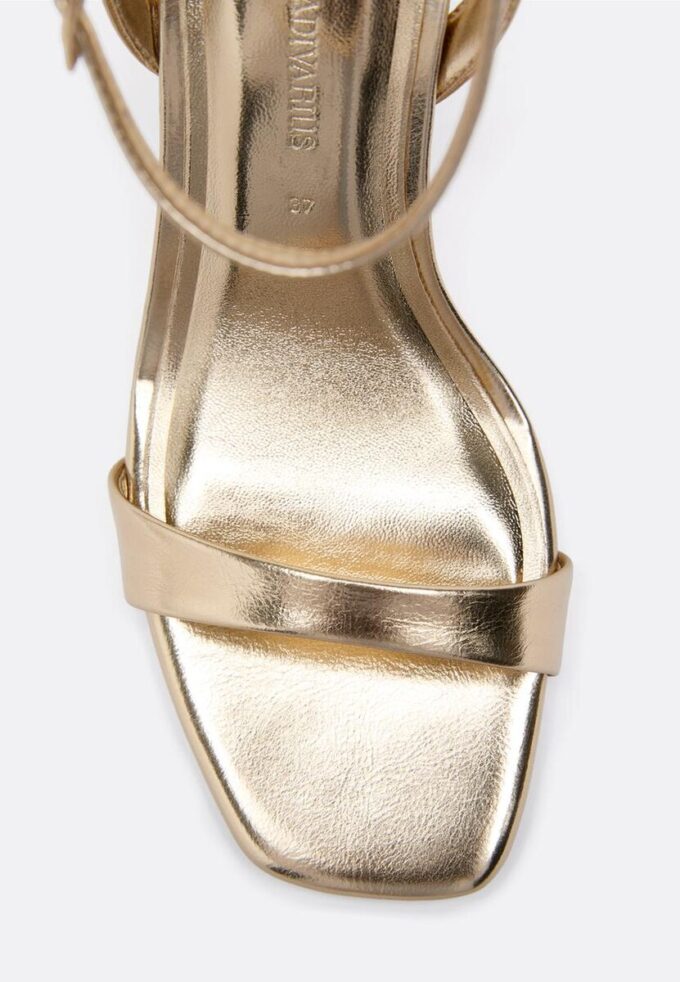 Sandaler med stilettklack