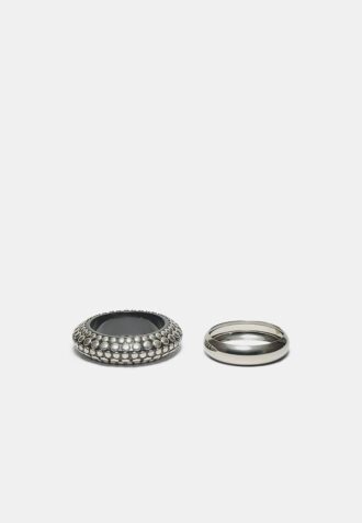Set med 2 matchande armband