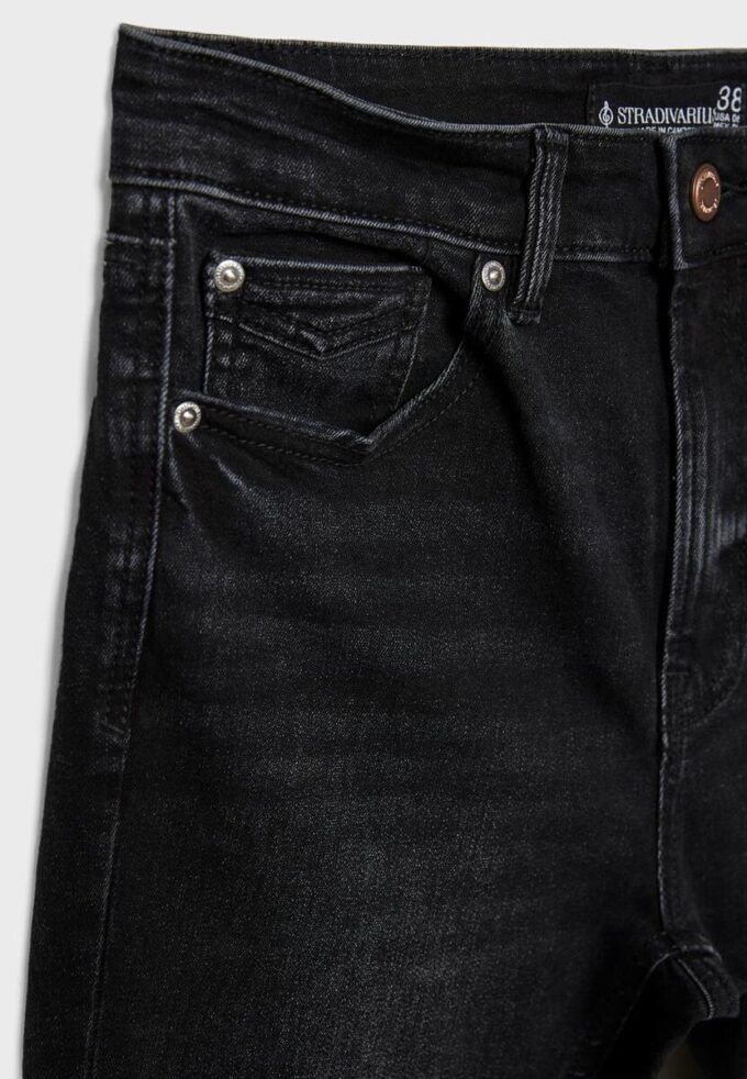 Skinny jeans med normal midja
