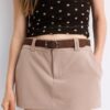 Skort med bälte Skort med bälte