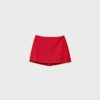 Skort med slits i sidan