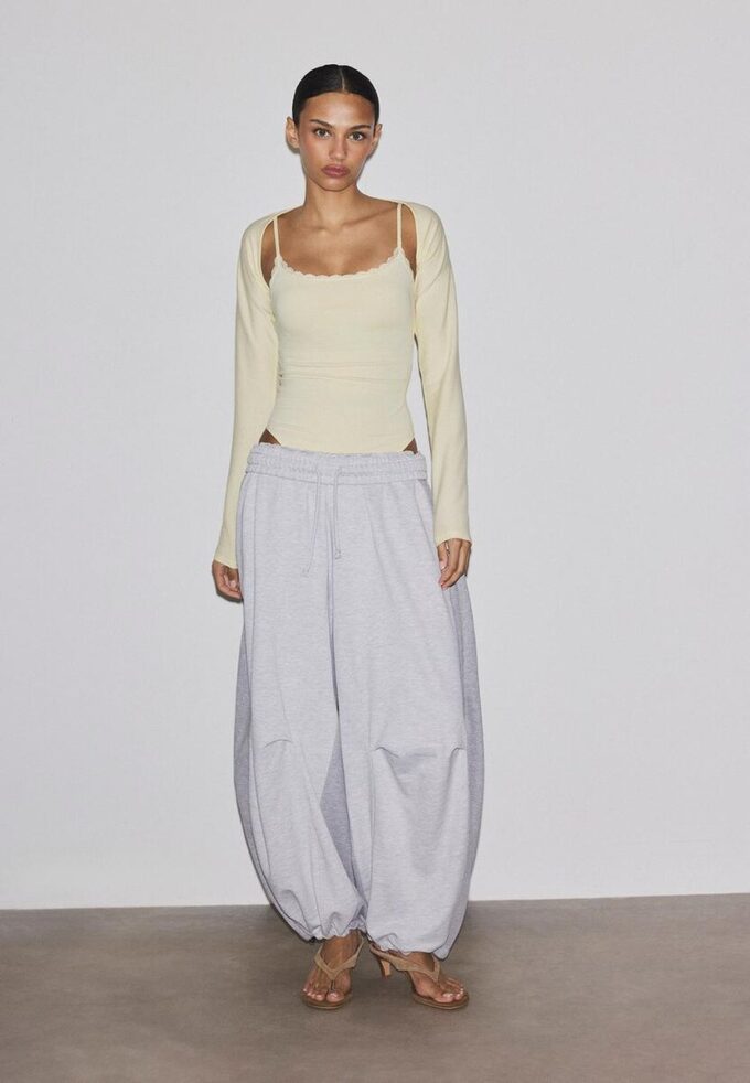 Slim fit bolero med långa ärmar