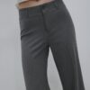 Slim fit-byxor med rak passform Slim fit-byxor med rak passform