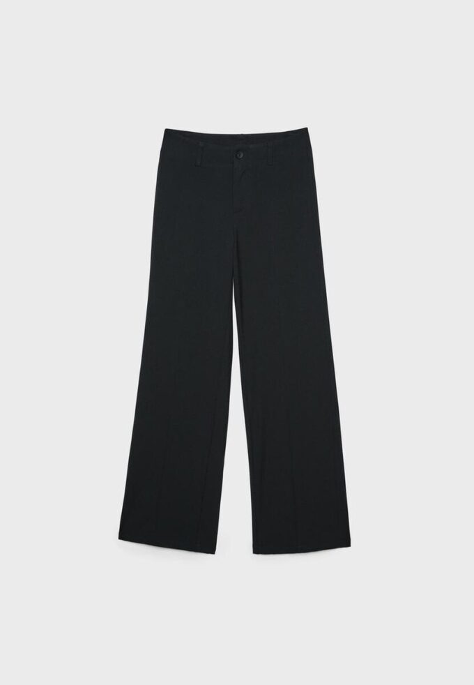 Slim fit-byxor med rak passform Slim fit-byxor med rak passform