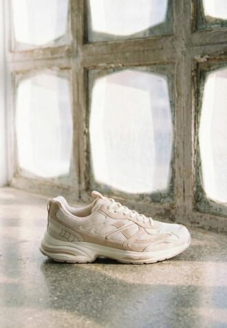 Sneakers med detaljer